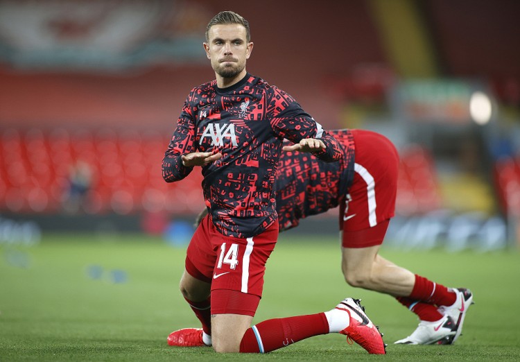 为迎接梅西到访，印度加尔各答街头正在建造梅西的雕像（印度加尔各答为迎梅西来访，街头兴建梅西雕像）