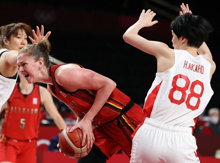 女子篮球联盟MVP候选人公布（女子篮球联盟MVP候选名单出炉）