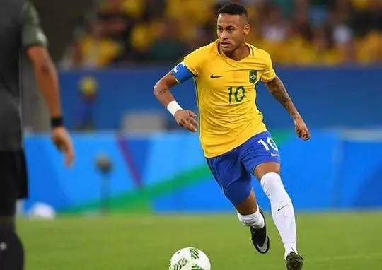 经纪人：03年切尔西曾有机会几百万欧签C罗，但他们拒绝了（经纪人称：2003年切尔西本可花数百万欧签下C罗却选择放弃）