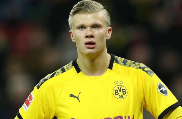 卡尔是否该去踢世界杯？里贝里：足球中没有“太早”这一说法（里贝里谈卡尔征战世界杯：足球没有'太早'一说）