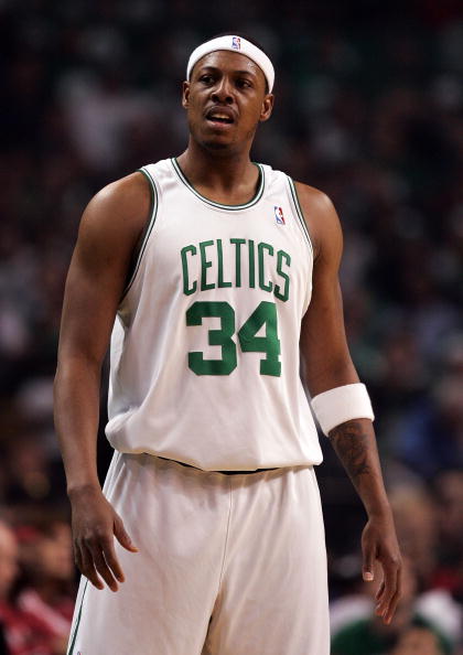 法尔克：若温哥华白浪夺冠穆勒将获30万欧，奖金和在拜仁一样（法尔克：温哥华白浪若夺冠，穆勒将获30万欧奖金，与在拜仁相同）