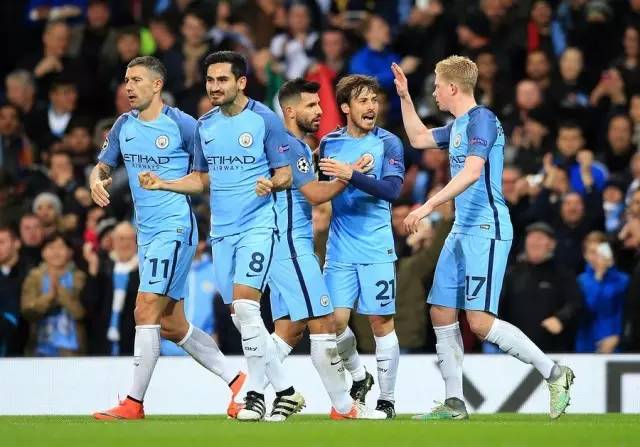 海港夺冠纪录片《不熄之红》即将播出，崇明五将出镜预告片（《不熄之红》即将播出：见证海港登顶，崇明五将现身预告）