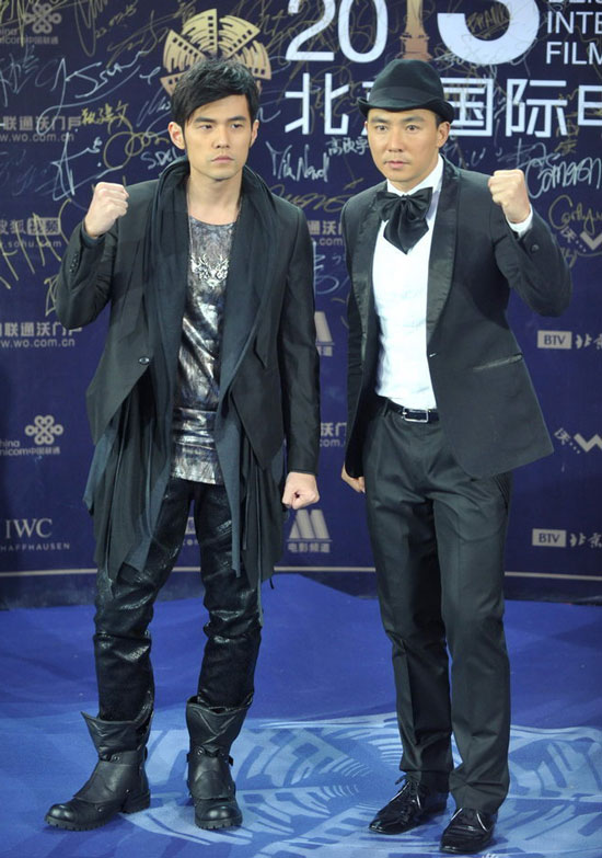 式拿下了前 式拿下了前